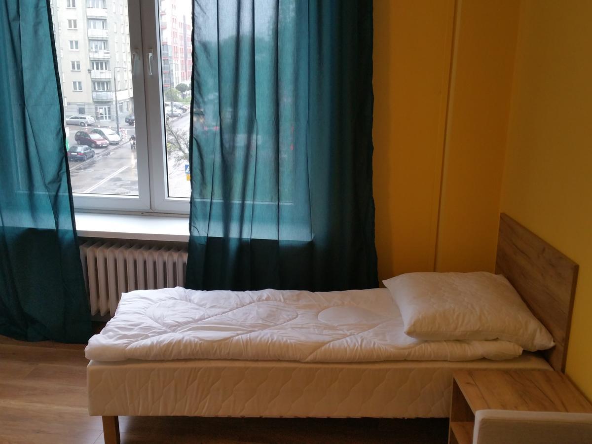 Kaktus Guest House 2 Варшава Екстериор снимка