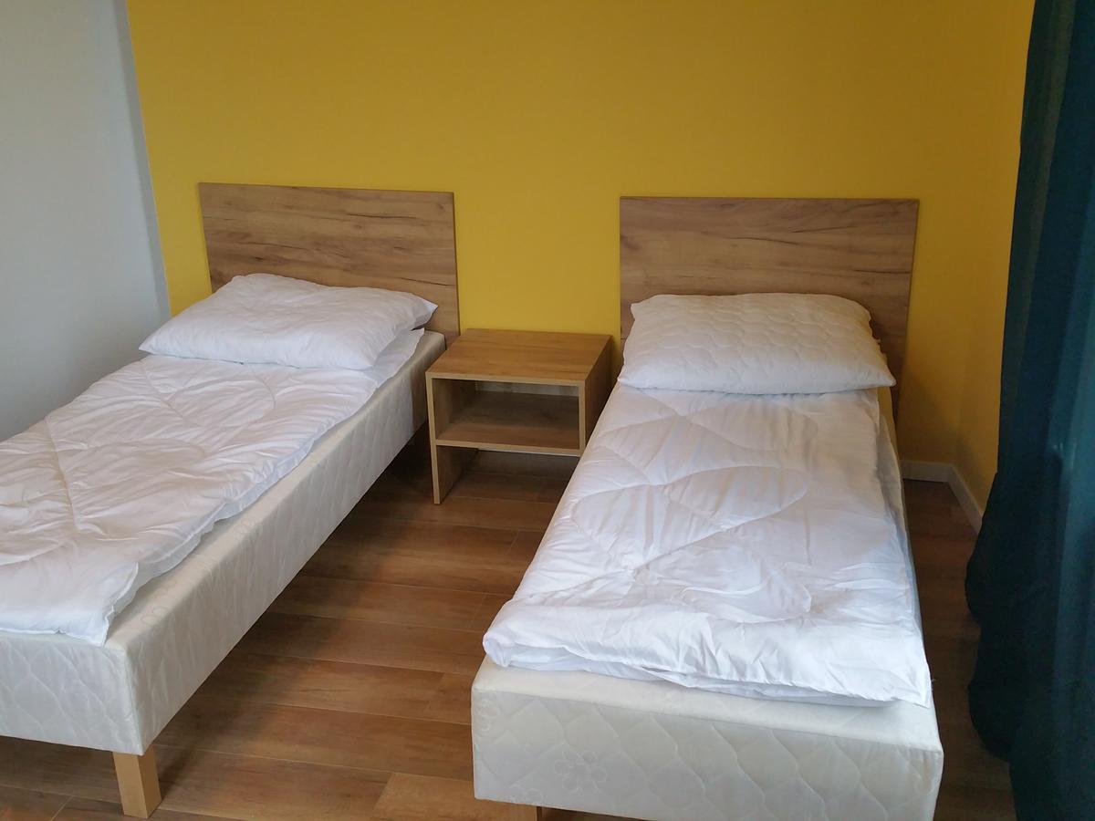 Kaktus Guest House 2 Варшава Екстериор снимка